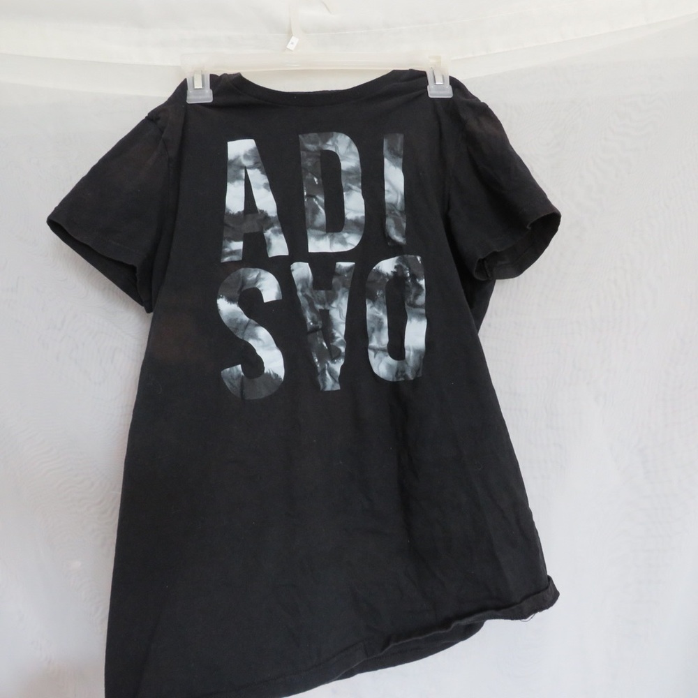 Sporty adidas t-shirt
